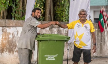 MOC/CGA Maldives donates dustbin to Haa Dhaalu Nolhivaram.