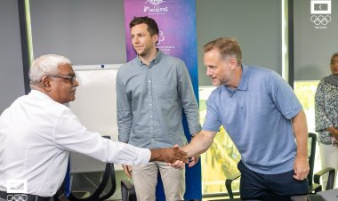 Maldives Olympic Committee and MMPRC Engage in Strategic Dialogue with LFC x Visit Maldives Partnership Representatives